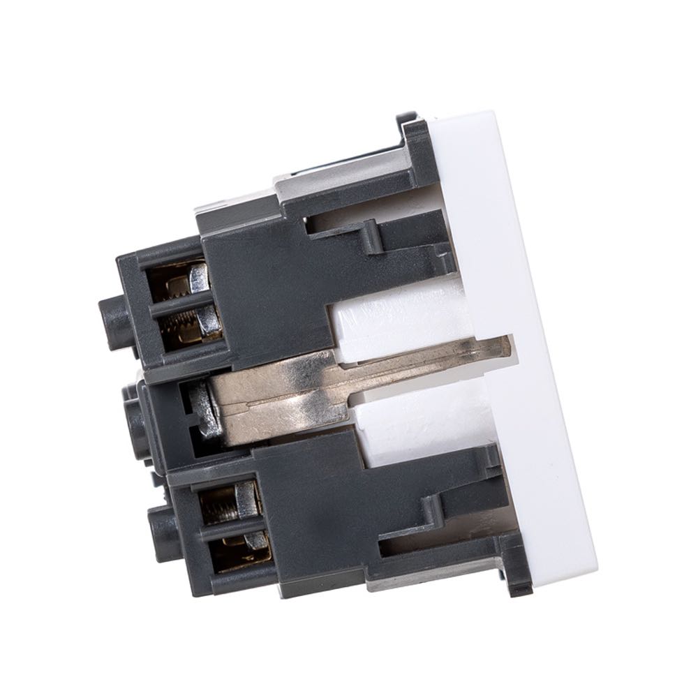 Розетка электрическая Maxicord Mosaic 45x45, нем. ст., 2K+3, 16A, белая